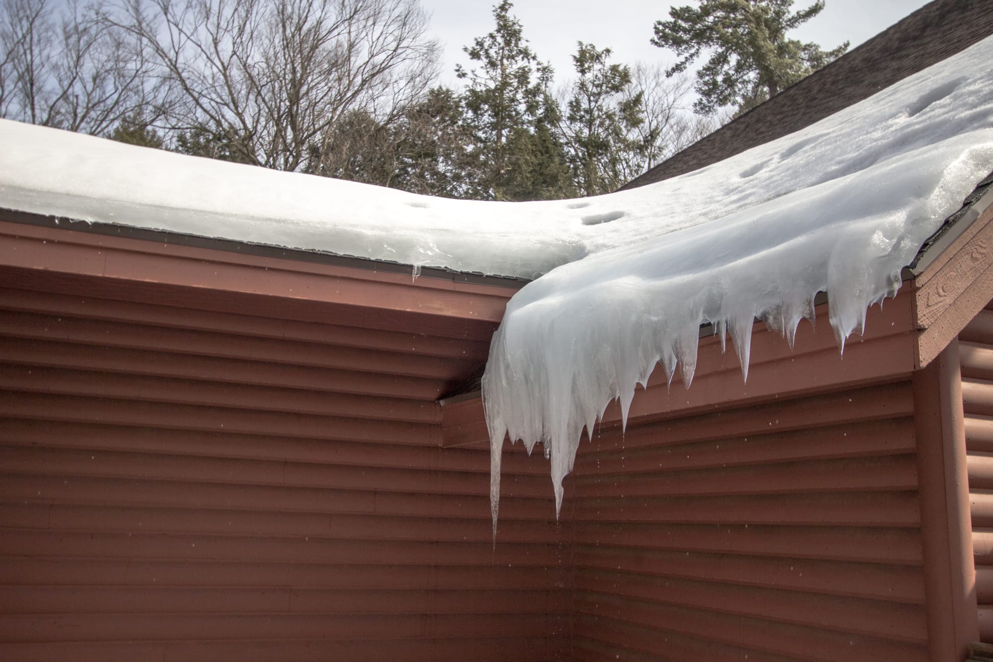 common winter roof problems, winter roof damage